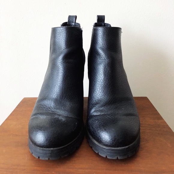 Sam & Libby black Deanna block heel ankle booties - Picture 2 of 6